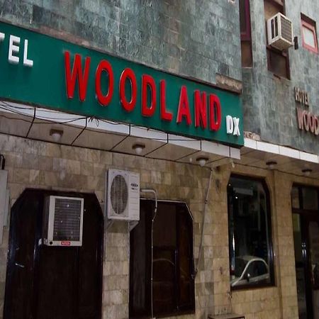 Hotel Woodland Deluxe Нью-Делі Екстер'єр фото