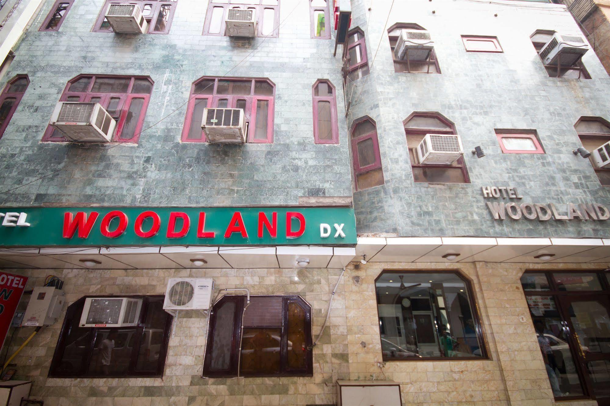 Hotel Woodland Deluxe Нью-Делі Екстер'єр фото